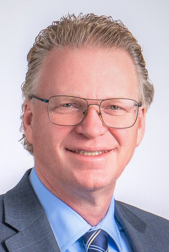 Headshot of Andrew Newman